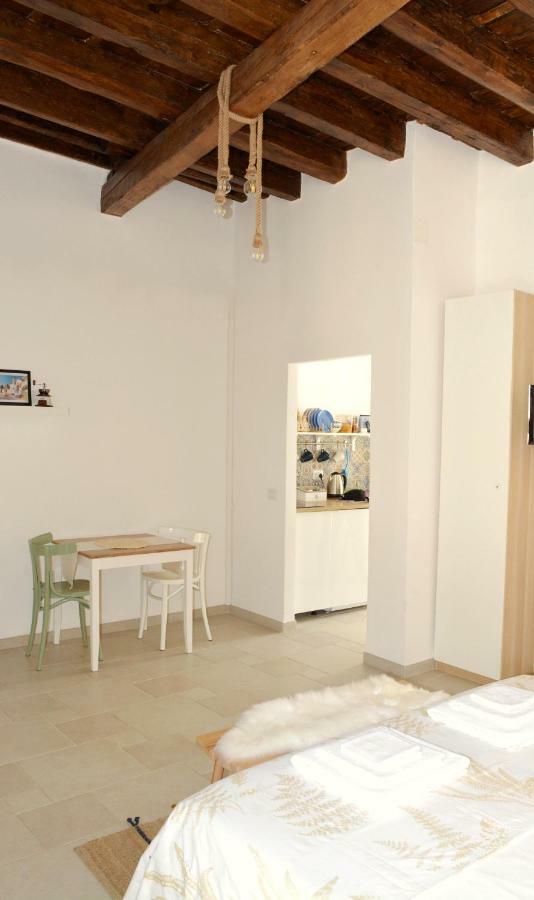 Casa Albicocca - In The Heart Of The Old Town Apartment Бари Екстериор снимка